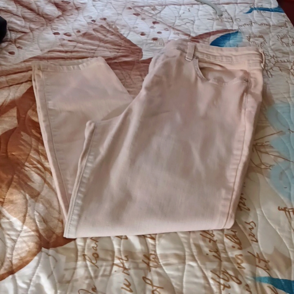 Women's jeans